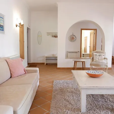 A Casa Dos Príncipes Casa de Férias Amoreira (Leiria)